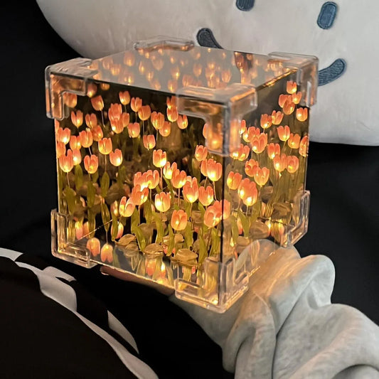 Lampara Cubo de Tulipanes